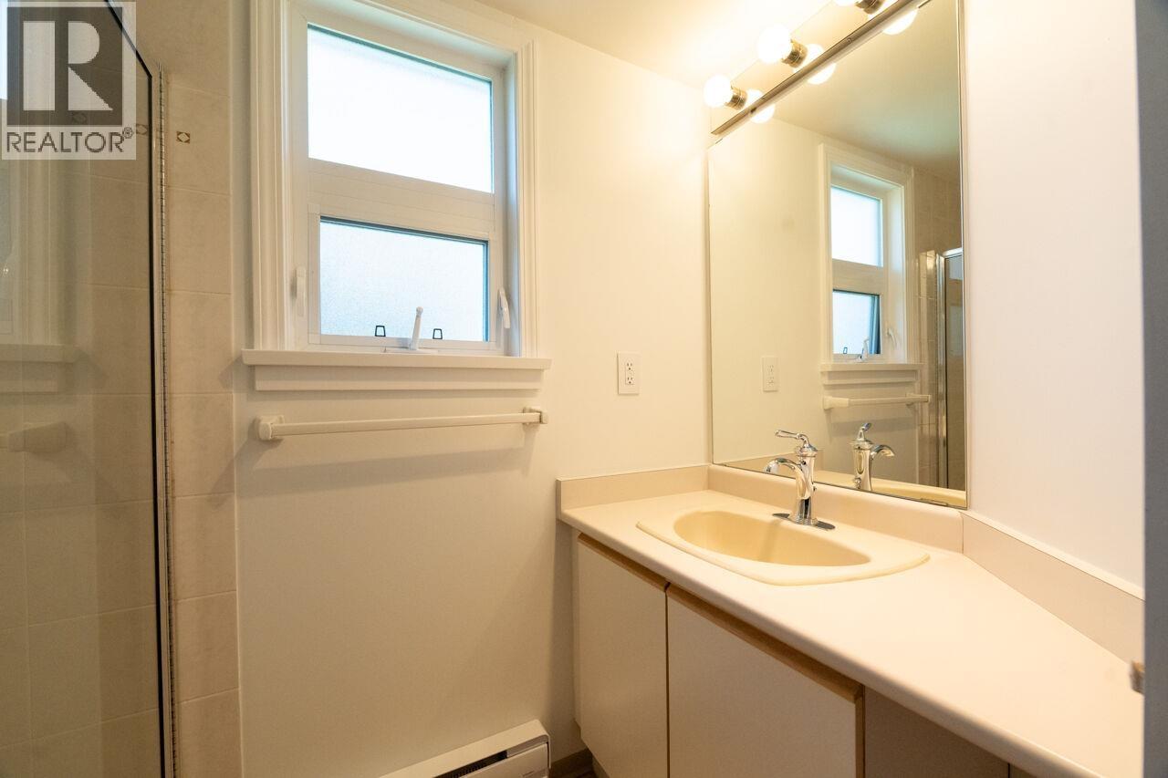 322 121 W 29 Street, North Vancouver, British Columbia  V7N 4L6 - Photo 17 - R3117942