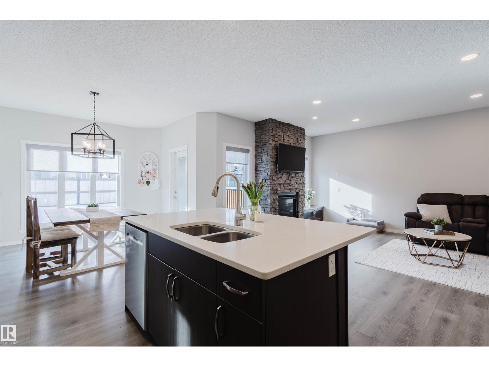 20741 98a Av Nw, Edmonton, Alberta  T5T 7G2 - Photo 3 - E4473674