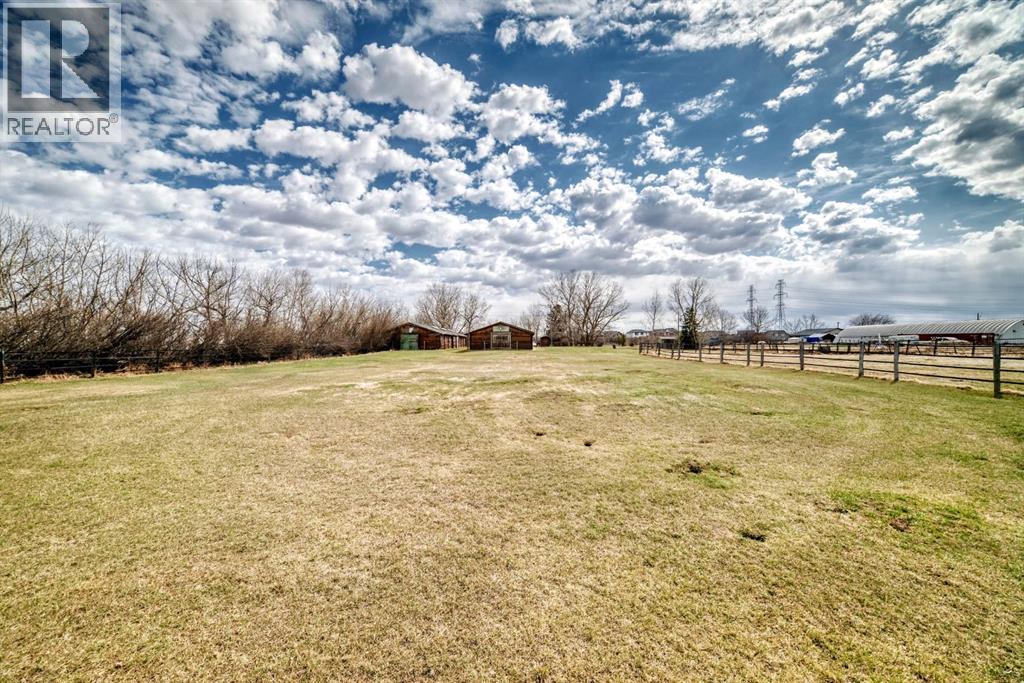 243195 Paradise Road, Chestermere, Alberta  T1X 0M9 - Photo 40 - A2303242