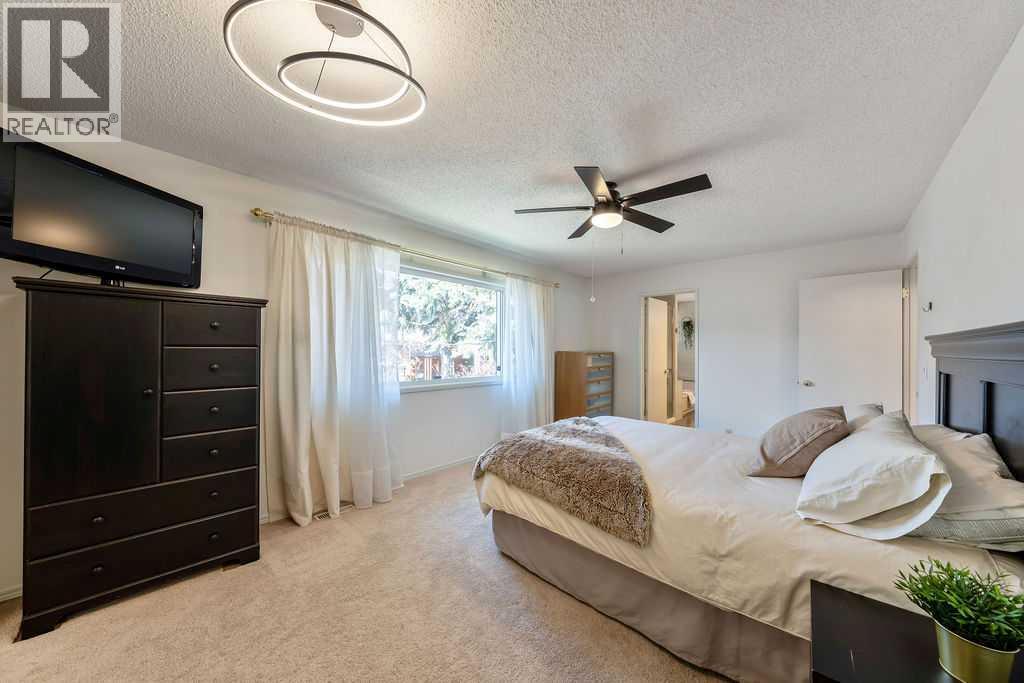 59 Strathcona Close Sw, Calgary, Alberta  T3H 1L2 - Photo 20 - A2305838