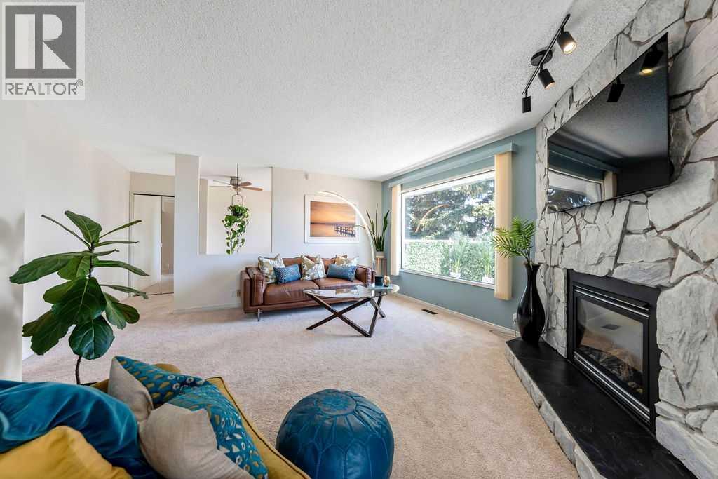 59 Strathcona Close Sw, Calgary, Alberta  T3H 1L2 - Photo 15 - A2305838