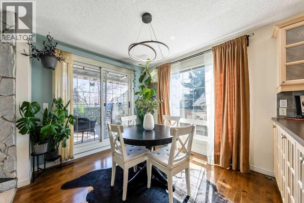 59 Strathcona Close Sw, Calgary, Alberta  T3H 1L2 - Photo 4 - A2305838