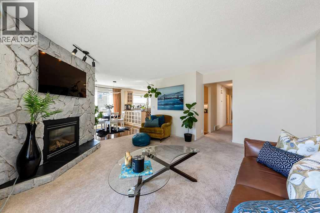 59 Strathcona Close Sw, Calgary, Alberta  T3H 1L2 - Photo 17 - A2305838