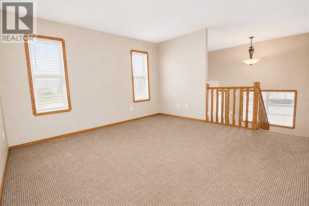 60 Vickers Close, Red Deer, Alberta  T4R 0E6 - Photo 11 - A2307326