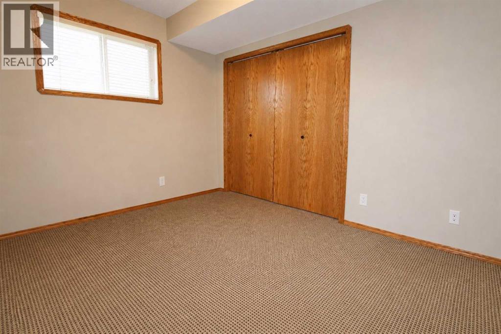 60 Vickers Close, Red Deer, Alberta  T4R 0E6 - Photo 23 - A2307326