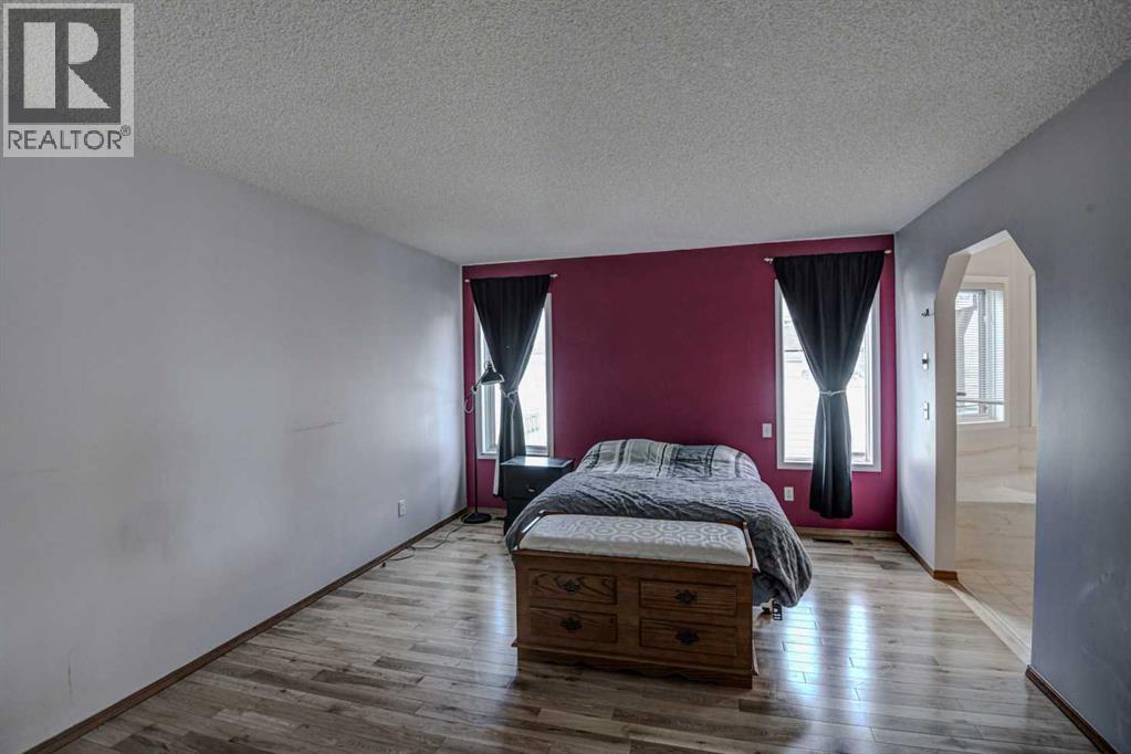 606 Diamond Court Se, Calgary, Alberta  T2J 7C8 - Photo 14 - A2298032
