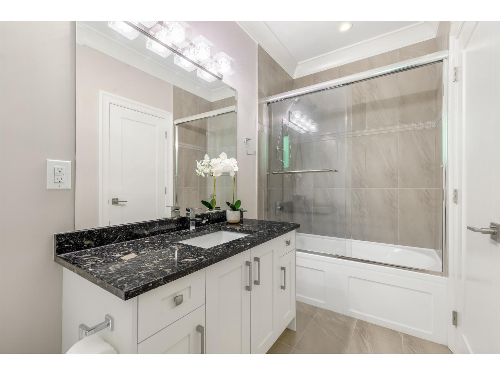 3088 144 Street, Surrey, British Columbia  V4P 1R1 - Photo 30 - R3118237
