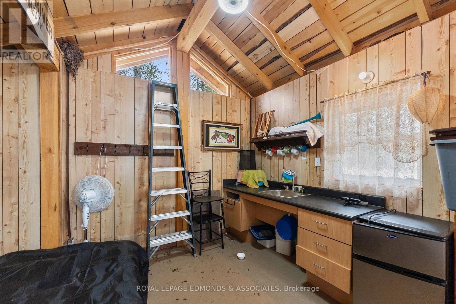 290 Hennessy Trail, Whitewater Region, Ontario  K0J 2L0 - Photo 10 - X13074384