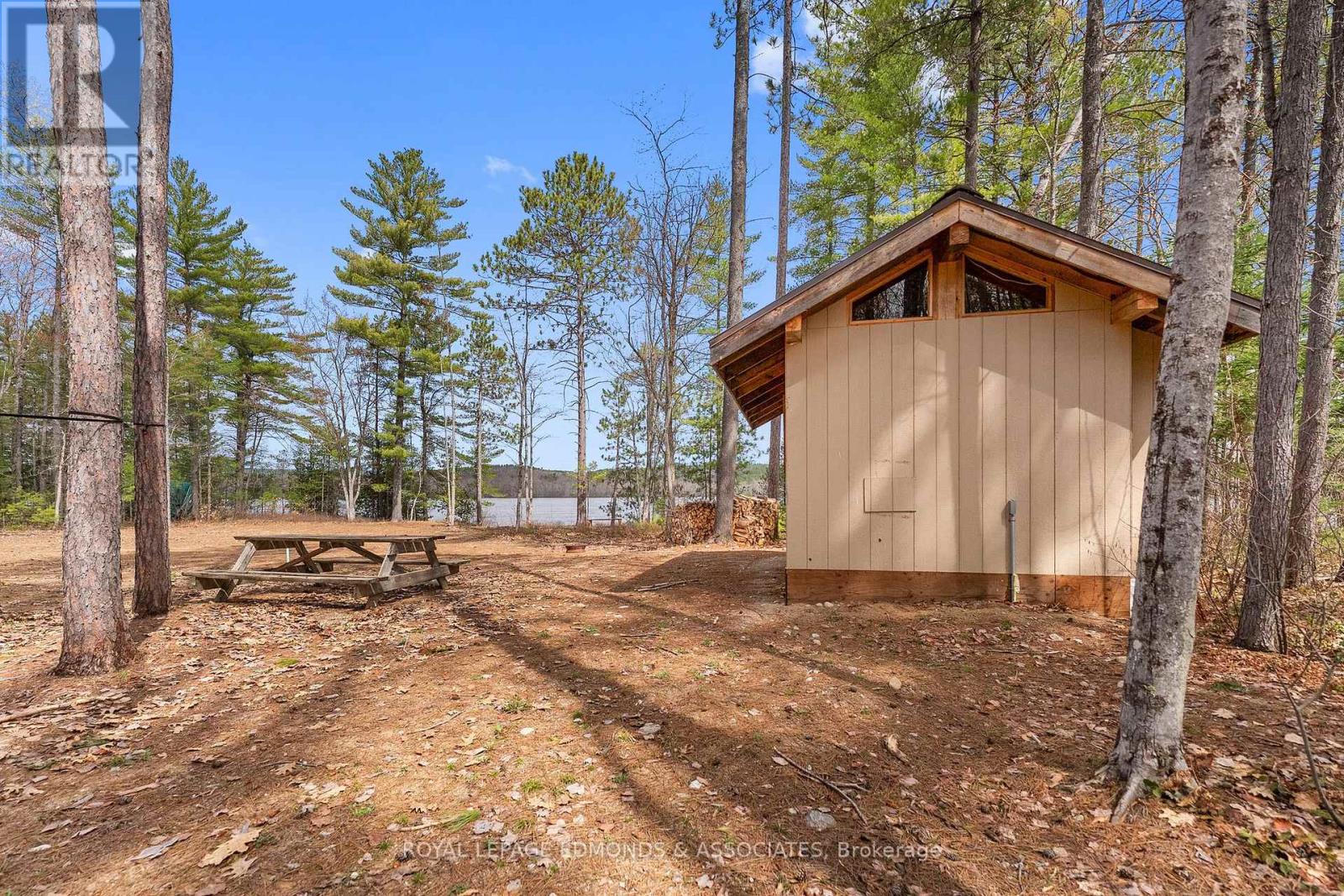 290 Hennessy Trail, Whitewater Region, Ontario  K0J 2L0 - Photo 12 - X13074384