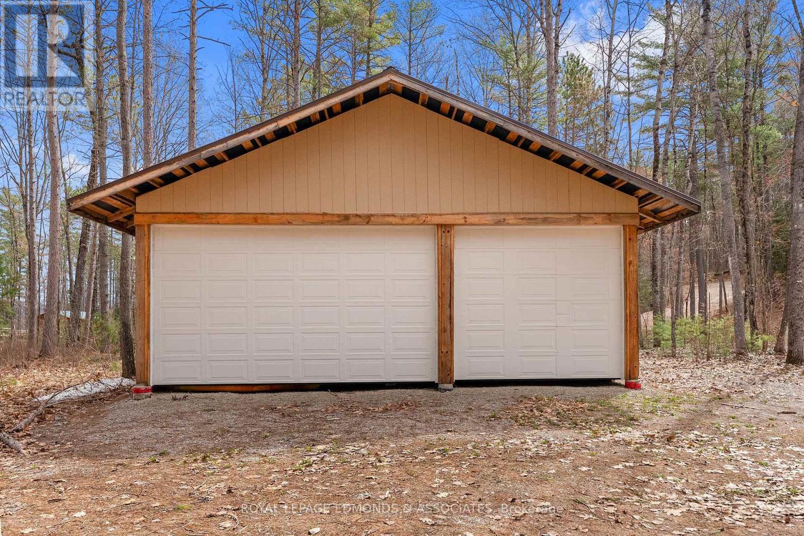 290 Hennessy Trail, Whitewater Region, Ontario  K0J 2L0 - Photo 16 - X13074384