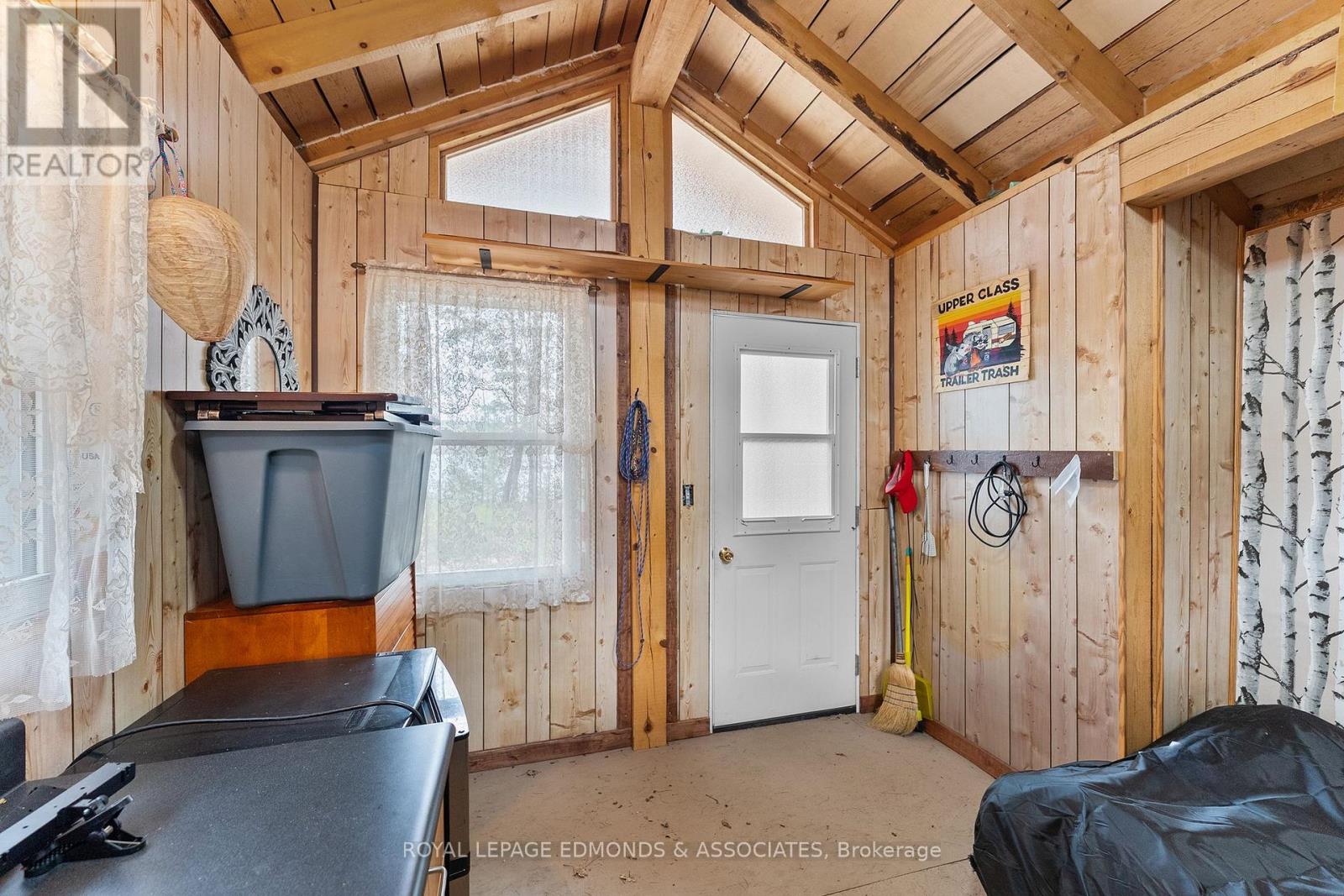 290 Hennessy Trail, Whitewater Region, Ontario  K0J 2L0 - Photo 18 - X13074384