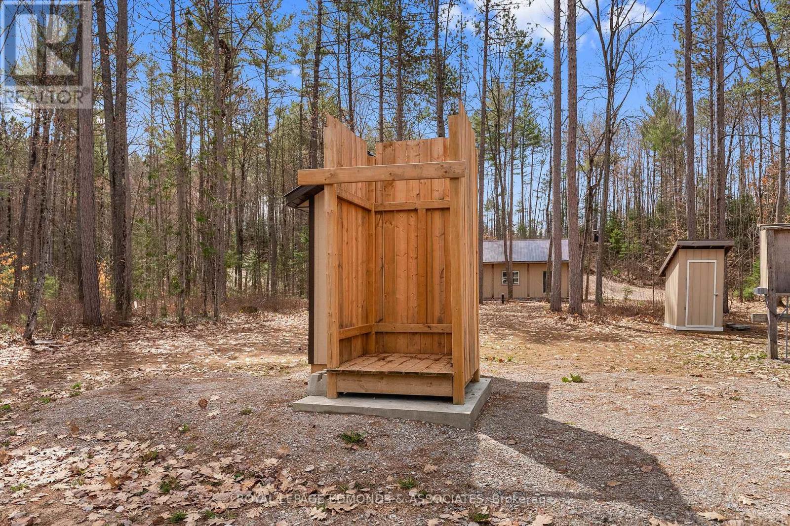 290 Hennessy Trail, Whitewater Region, Ontario  K0J 2L0 - Photo 20 - X13074384