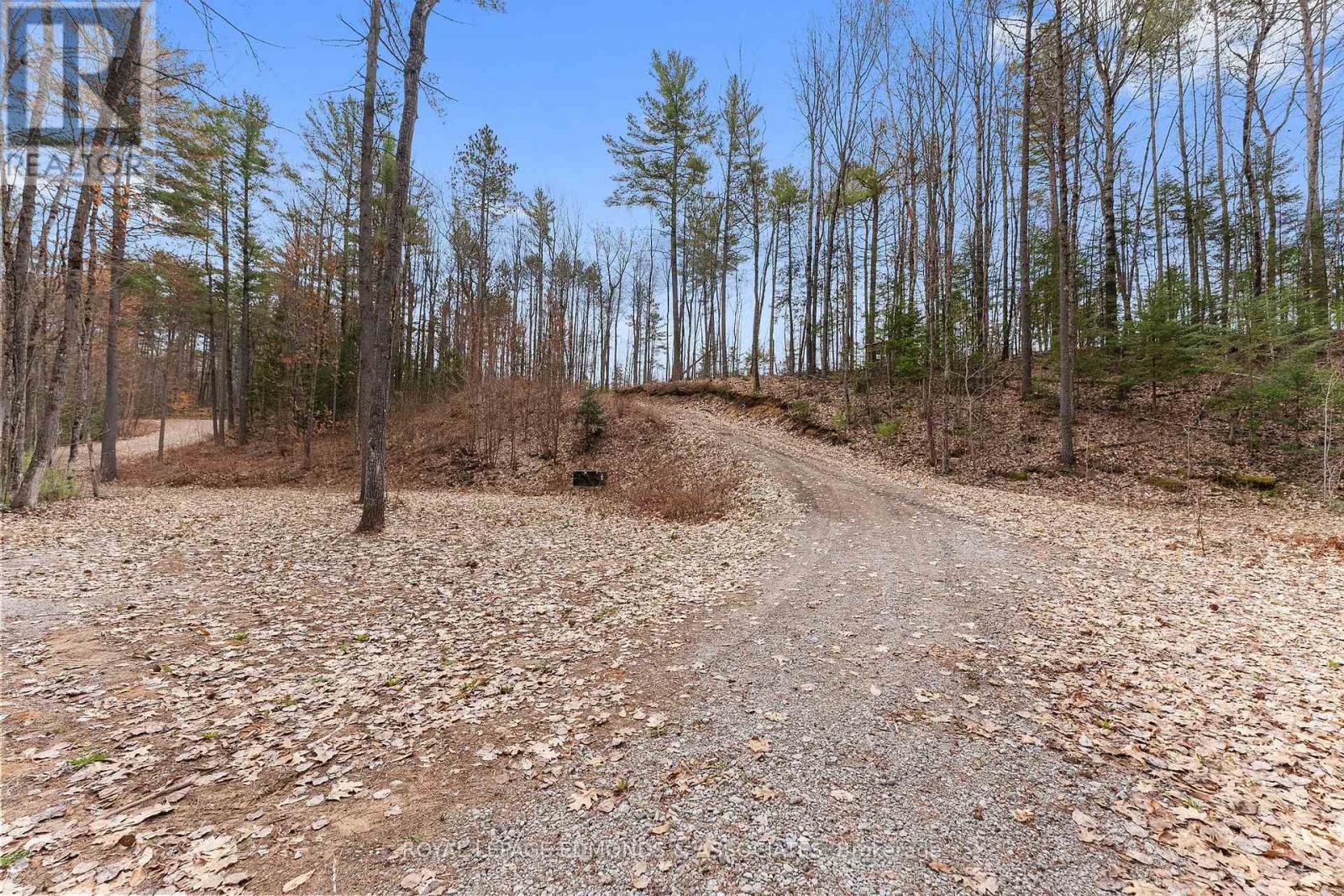 290 Hennessy Trail, Whitewater Region, Ontario  K0J 2L0 - Photo 35 - X13074384