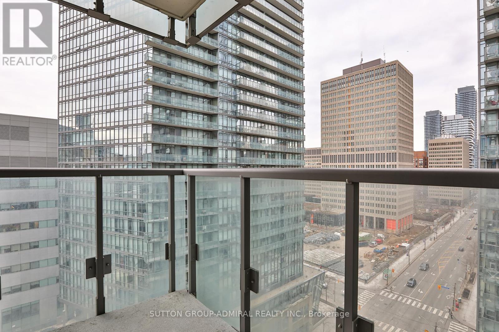 1302 - 38 Grenville Street, Toronto, Ontario  M4Y 1A5 - Photo 22 - C13074366