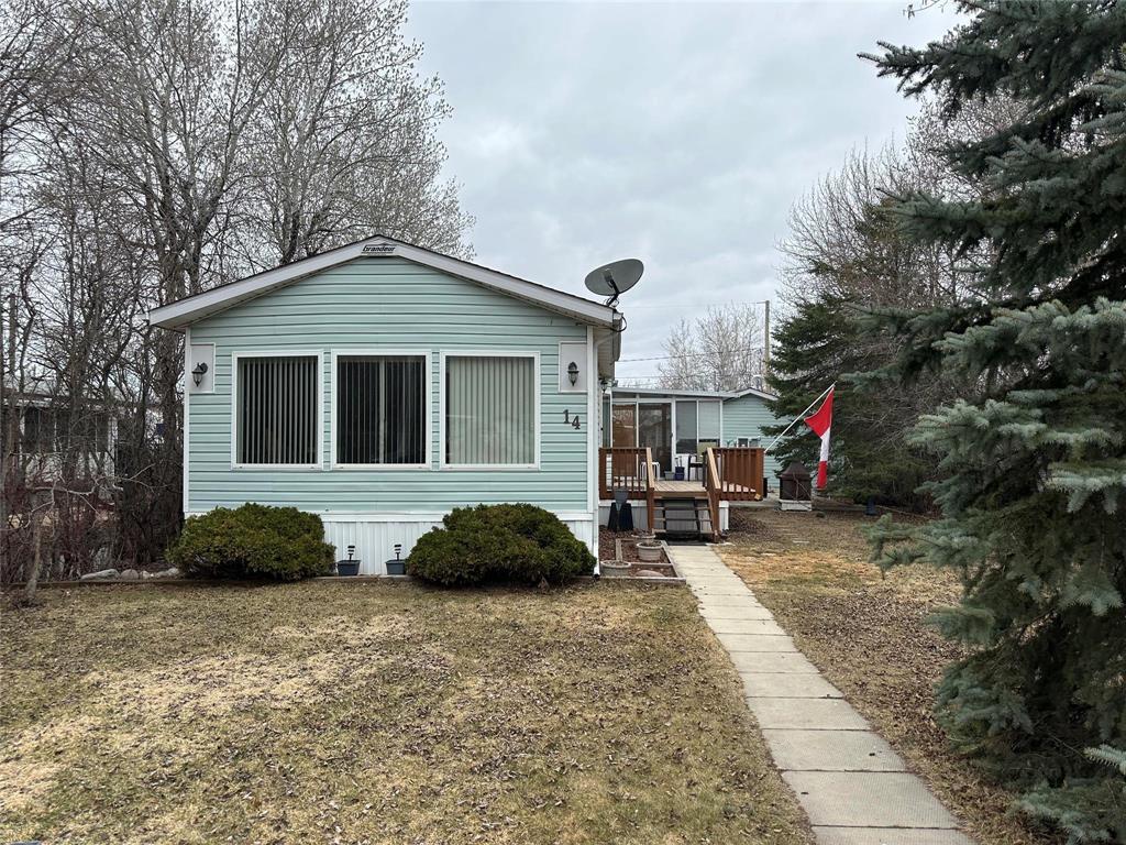 14 SUNSET Drive, Ste Anne, Manitoba
