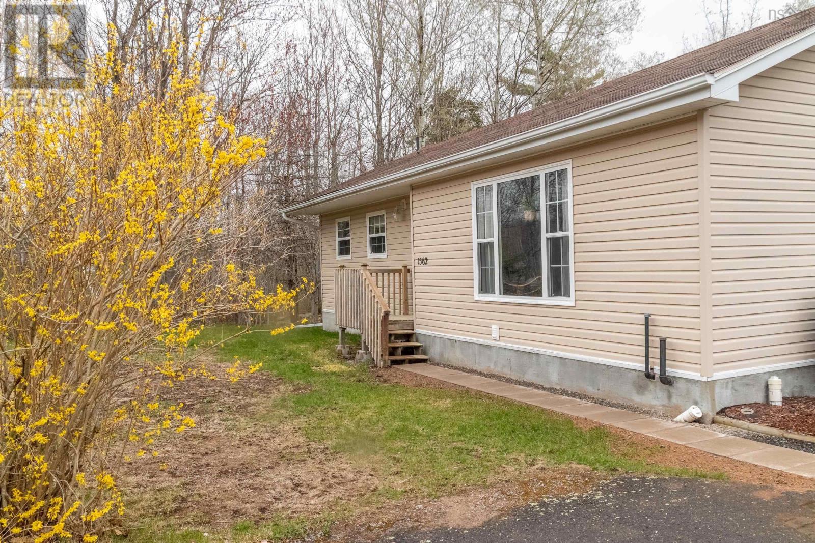 1562 Highway 201, South Greenwood, Nova Scotia  B0P 1R0 - Photo 2 - 202609263