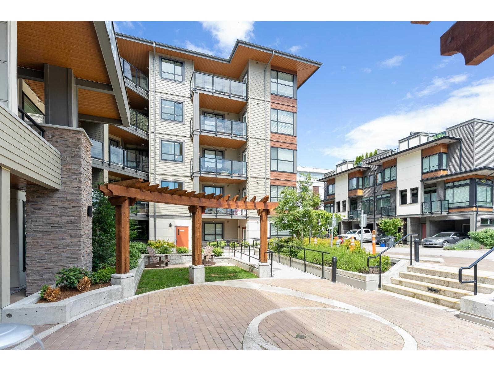 315 7809 209 Street, Langley, British Columbia  V2Y 3N6 - Photo 5 - R3118076