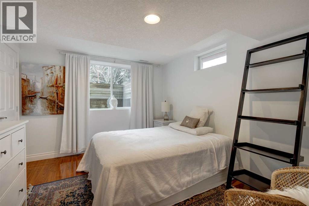 103 Pump Hill Place SW, Calgary, Alberta  T2Y 4C6 - Photo 32 - A2301153