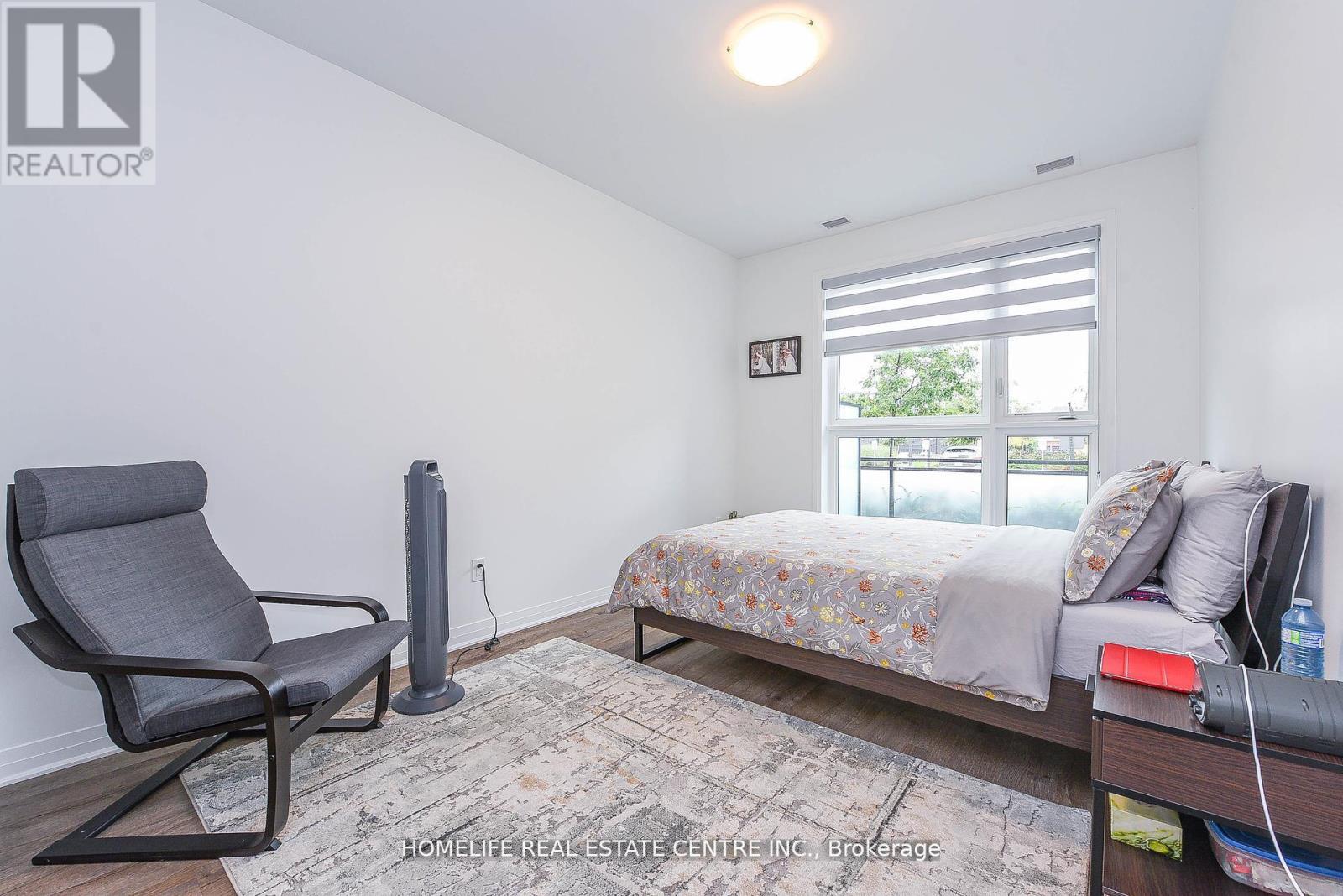 104 - 95 Dundas Street, Oakville, Ontario  L9L 9L9 - Photo 22 - W13074392