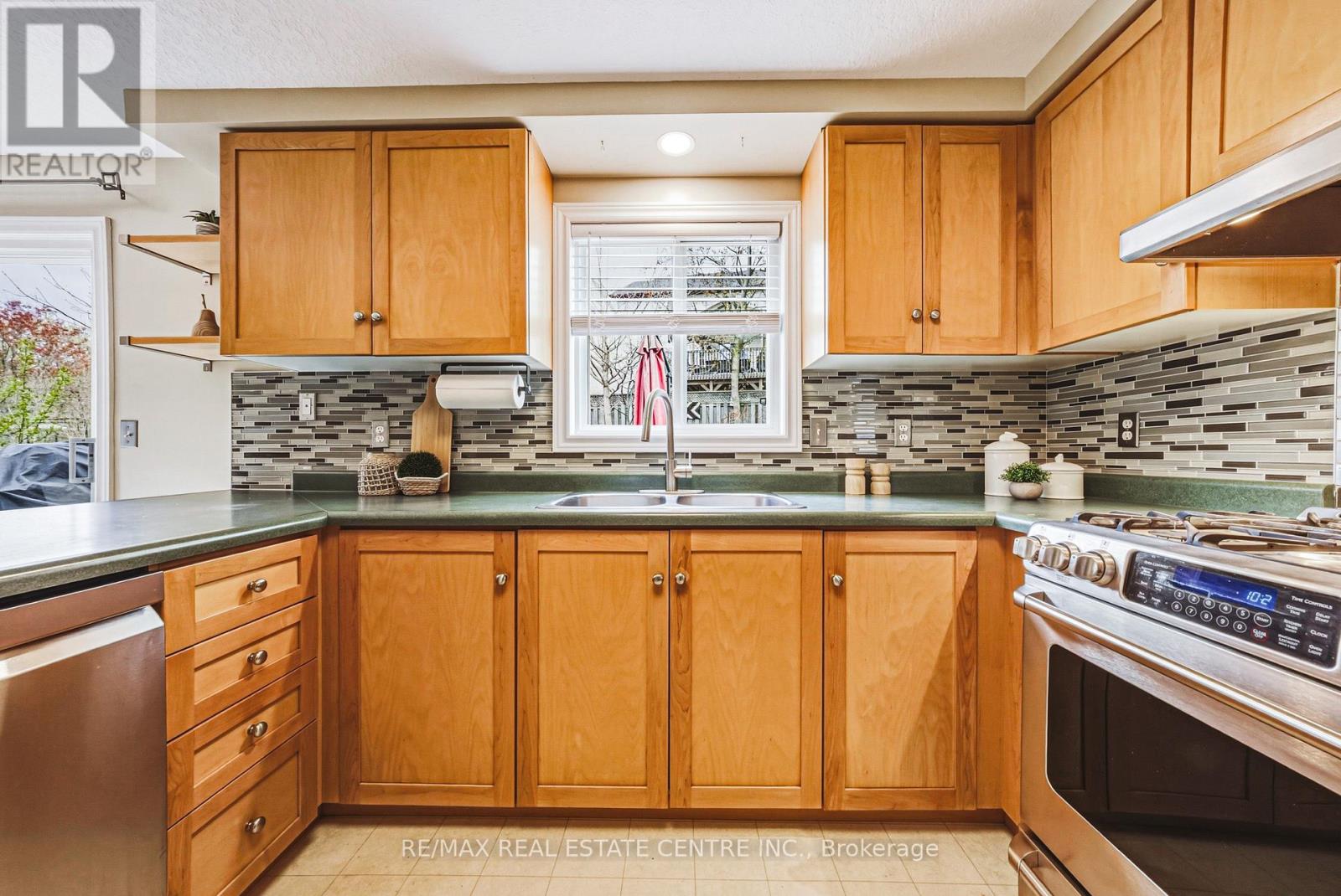 40 Merlene Court, Cambridge, Ontario  N3C 4G1 - Photo 10 - X13074370