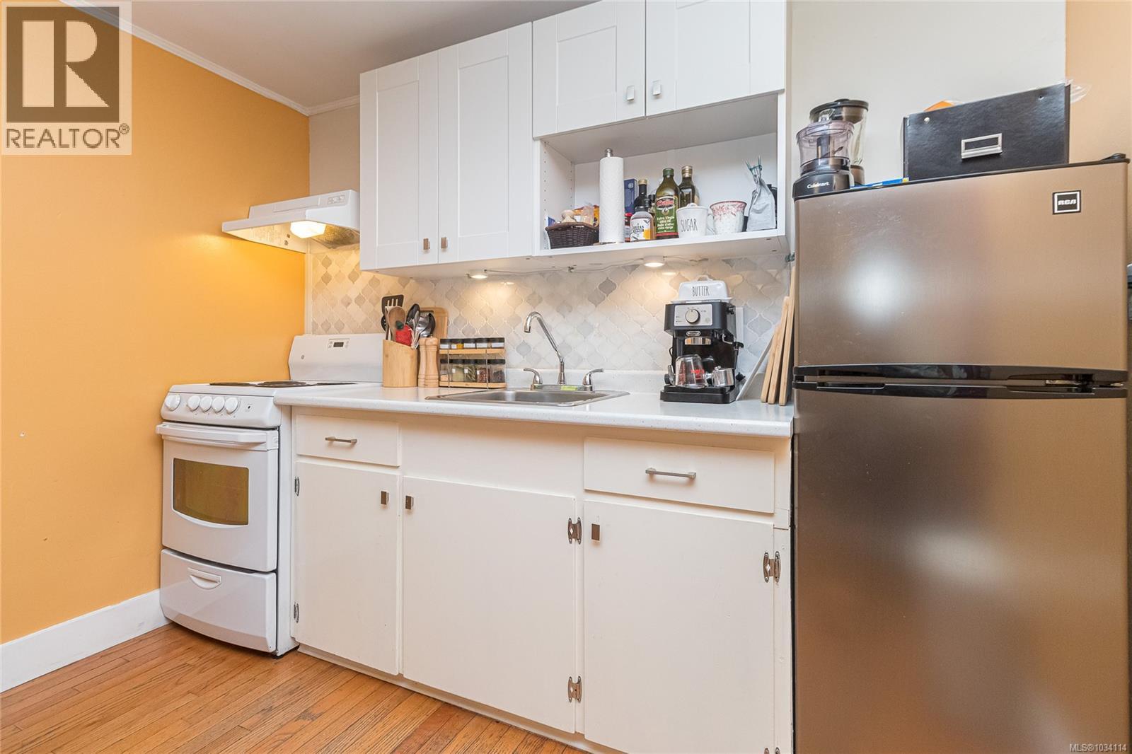 143 Government St, Victoria, British Columbia  V8V 2K6 - Photo 16 - 1034114