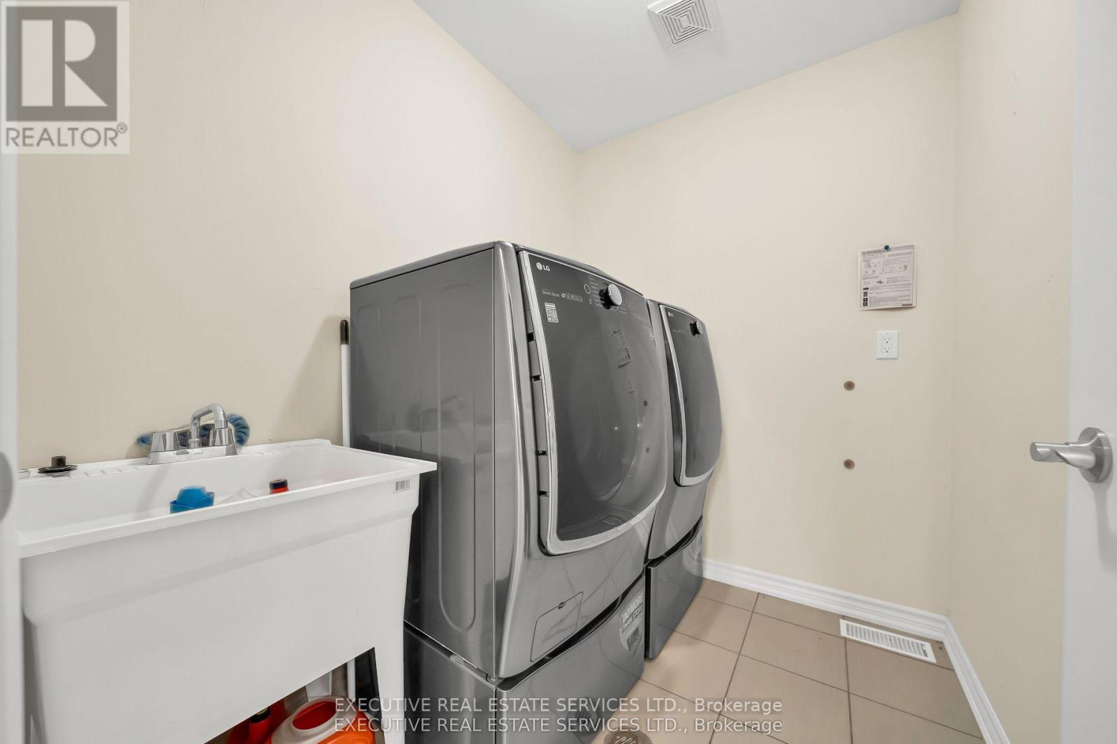 13 Masken Circle, Brampton, Ontario  L7A 4J2 - Photo 12 - W13073338