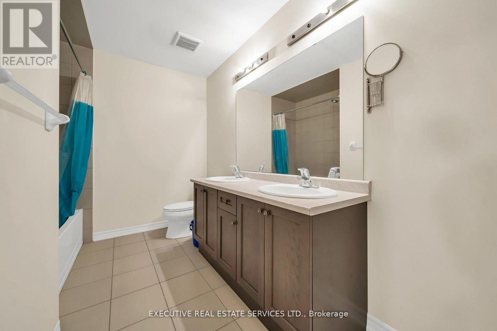 13 Masken Circle, Brampton, Ontario  L7A 4J2 - Photo 9 - W13073338
