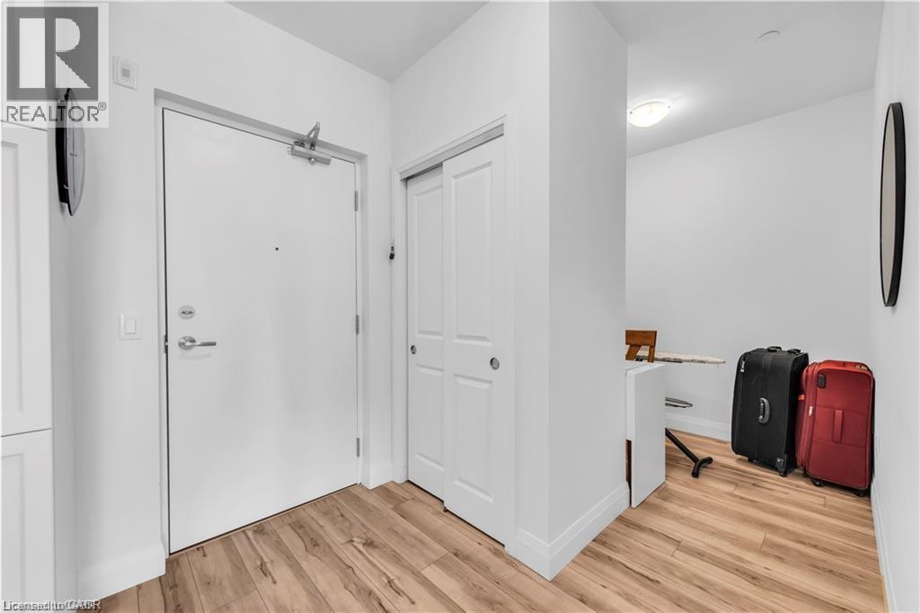 1 Redfern Avenue Unit# 403, Hamilton, Ontario  L9C 7S8 - Photo 18 - 40826450