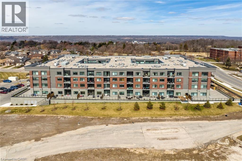 1 Redfern Avenue Unit# 403, Hamilton, Ontario  L9C 7S8 - Photo 3 - 40826450