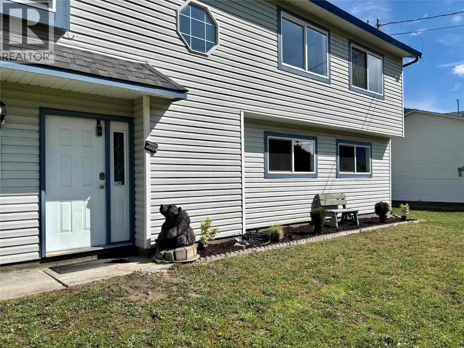5876 Westwynd Drive, Falkland, British Columbia  V0E 1W0 - Photo 4 - 10377189
