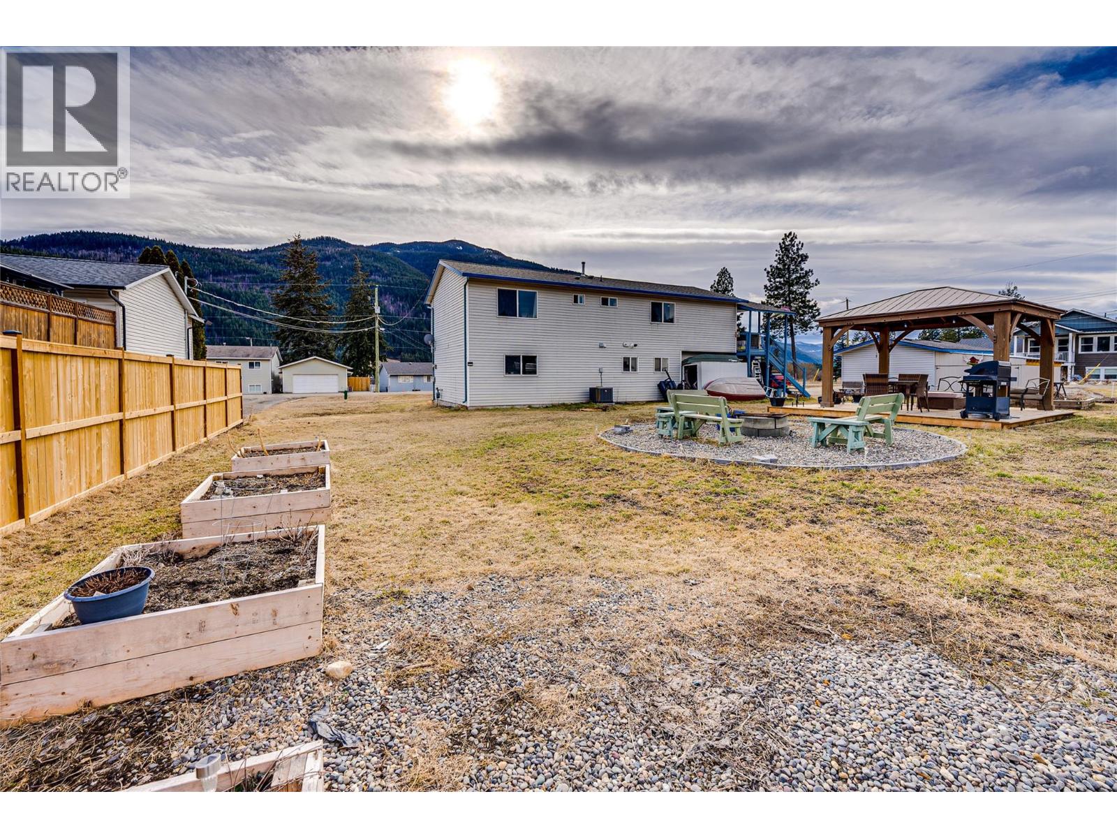 5876 Westwynd Drive, Falkland, British Columbia  V0E 1W0 - Photo 67 - 10377189
