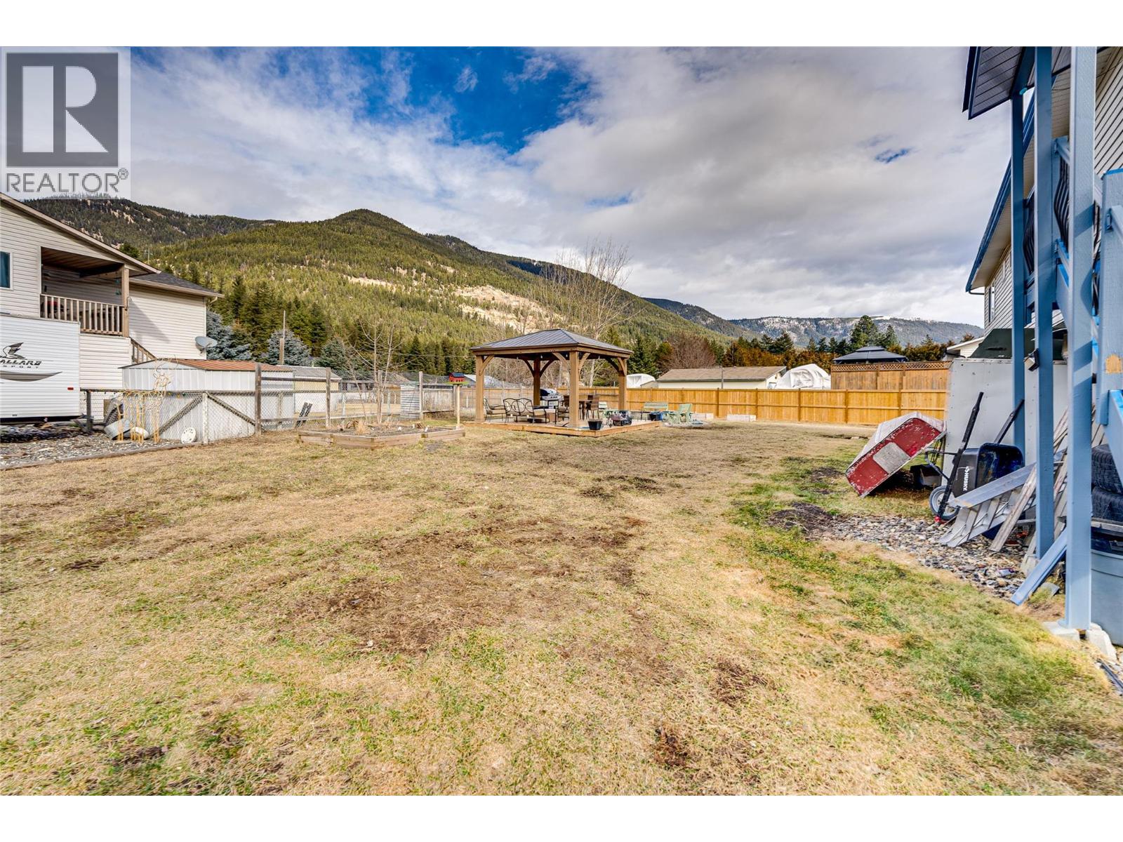 5876 Westwynd Drive, Falkland, British Columbia  V0E 1W0 - Photo 61 - 10377189