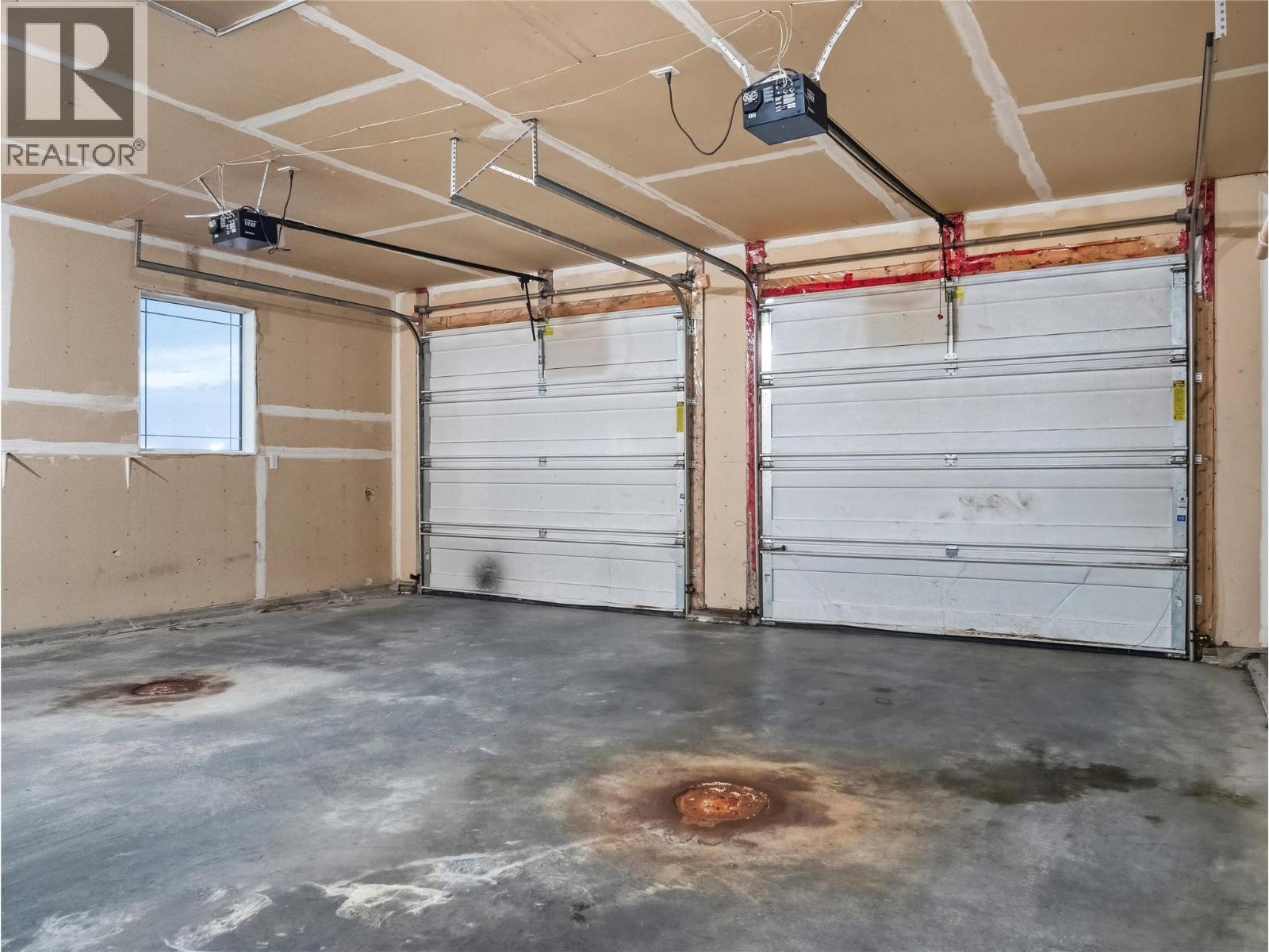 721 100 Avenue, Dawson Creek, British Columbia  V1G 0B5 - Photo 37 - 10378667
