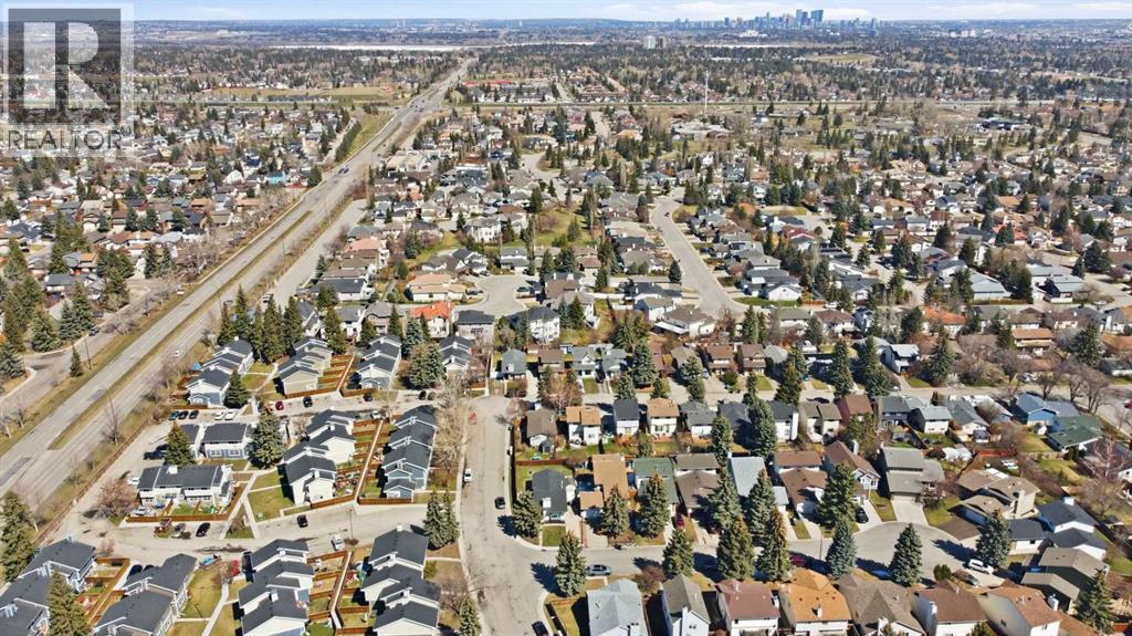 72 Woodview Court SW, Calgary, Alberta  T2W 4X4 - Photo 29 - A2306271