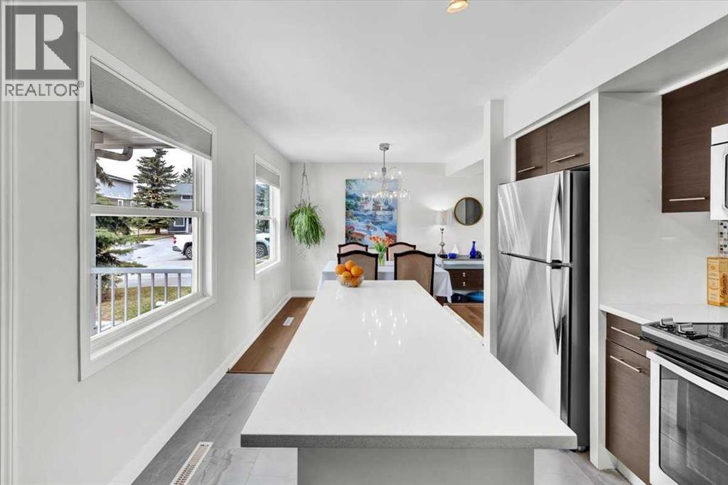 674 Regal Park NE, Calgary, Alberta  T2E 0S6 - Photo 16 - A2306449