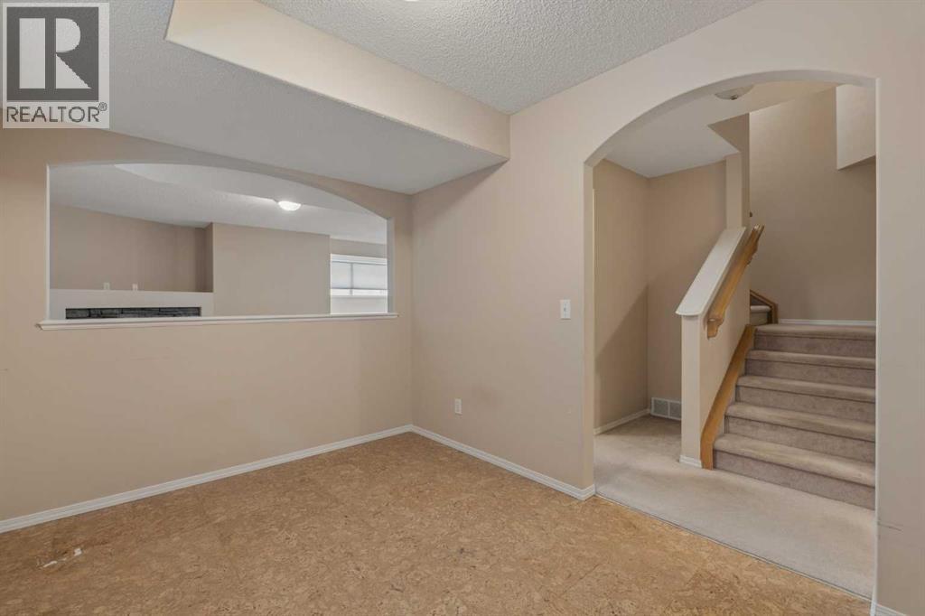11 Valley Crest Rise NW, Calgary, Alberta  T3B 5W8 - Photo 36 - A2307013