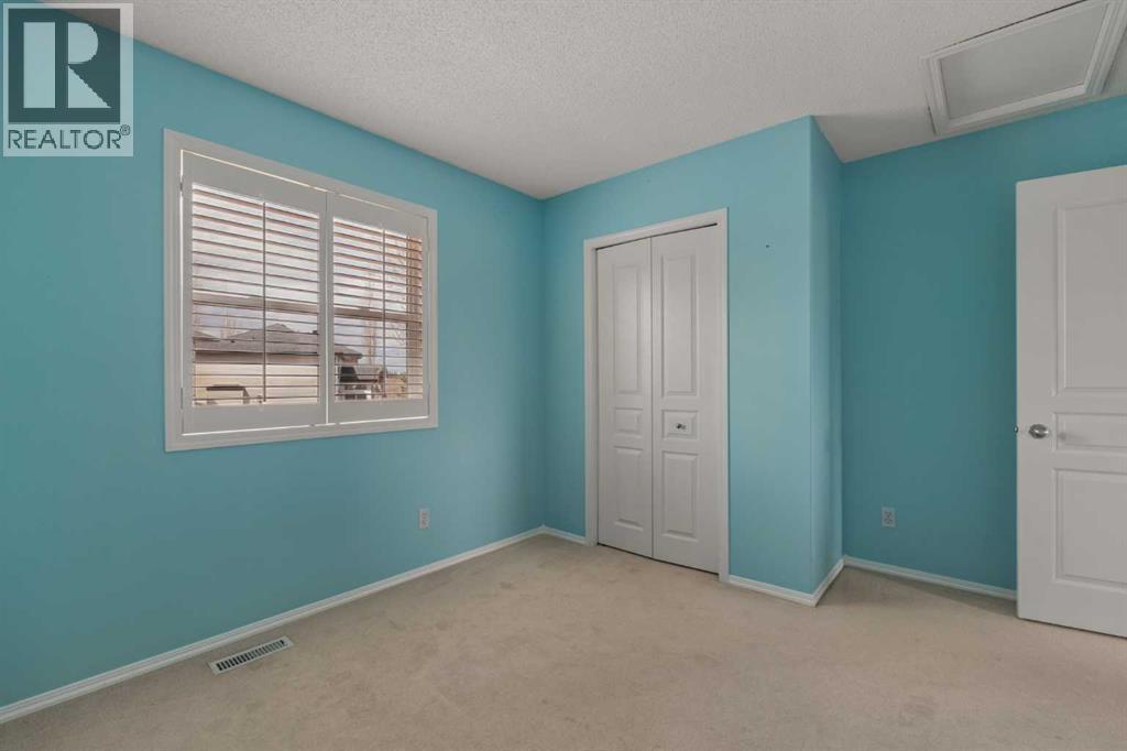 11 Valley Crest Rise NW, Calgary, Alberta  T3B 5W8 - Photo 27 - A2307013