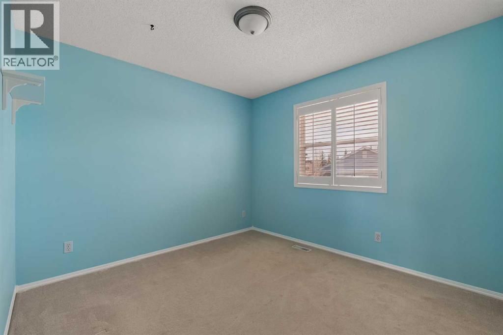 11 Valley Crest Rise NW, Calgary, Alberta  T3B 5W8 - Photo 26 - A2307013