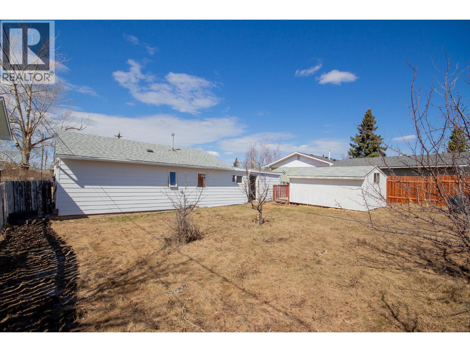 9208 7 Street, Dawson Creek, British Columbia  V1G 3M5 - Photo 13 - 10385782