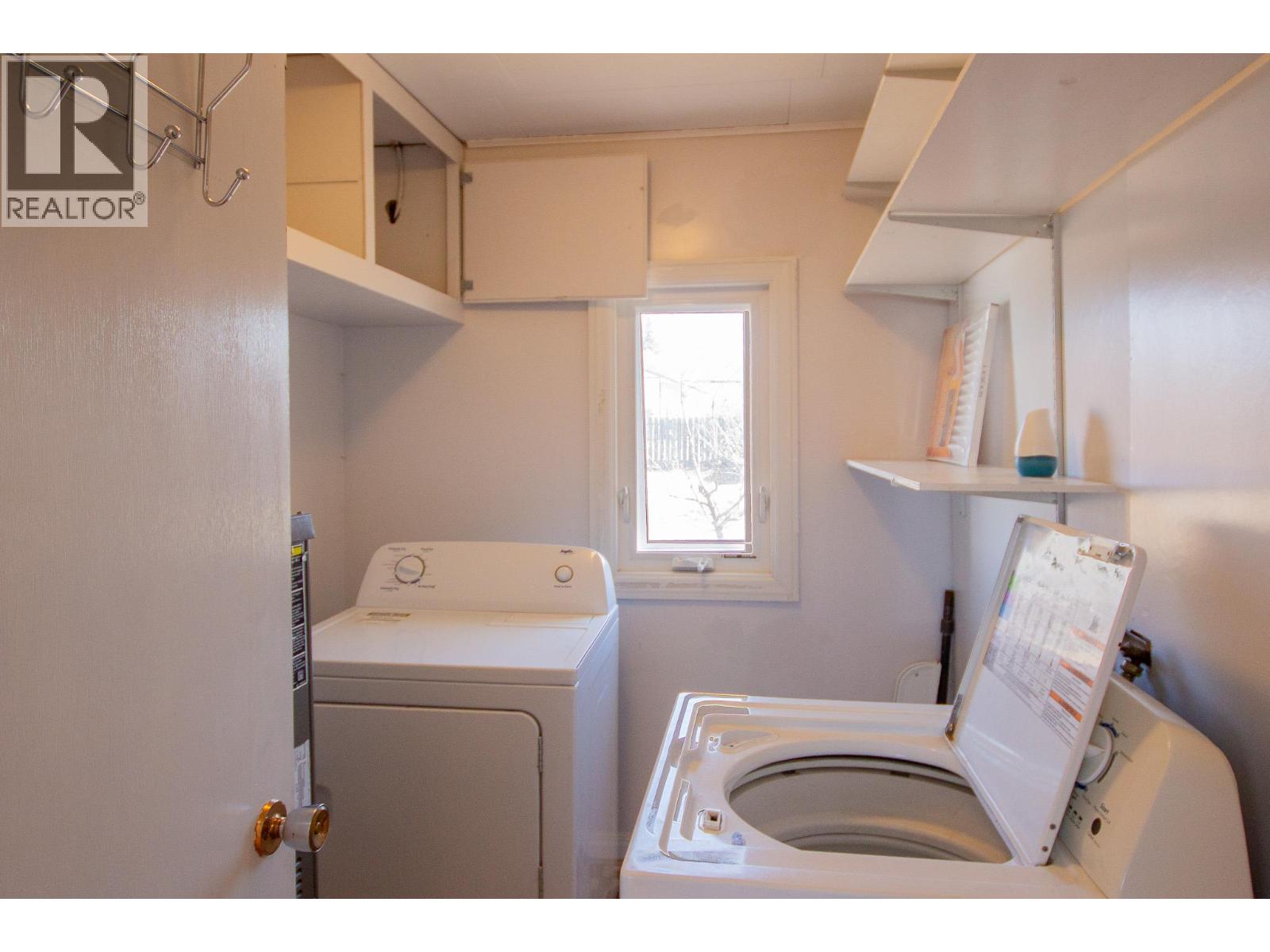 9208 7 Street, Dawson Creek, British Columbia  V1G 3M5 - Photo 11 - 10385782