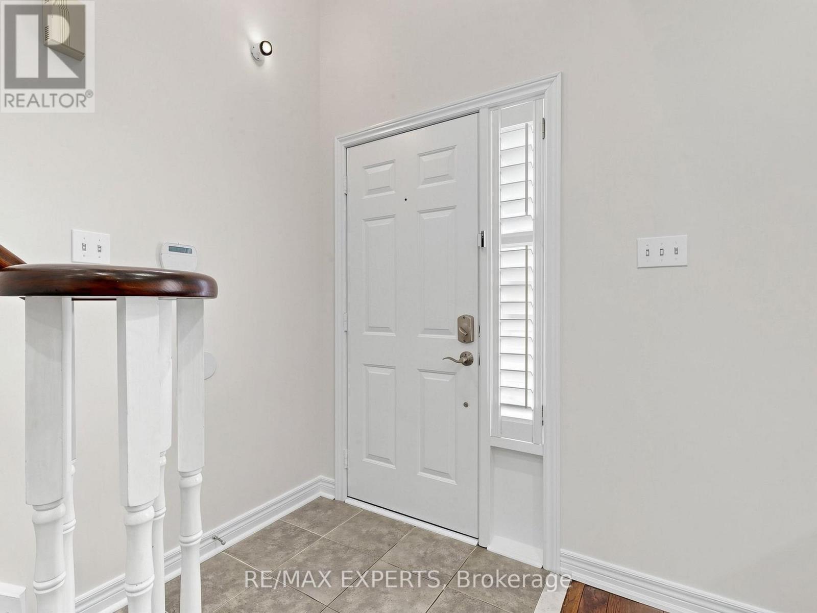 30 Johncrest Way, Vaughan, Ontario  L4H 2K6 - Photo 19 - N13069852