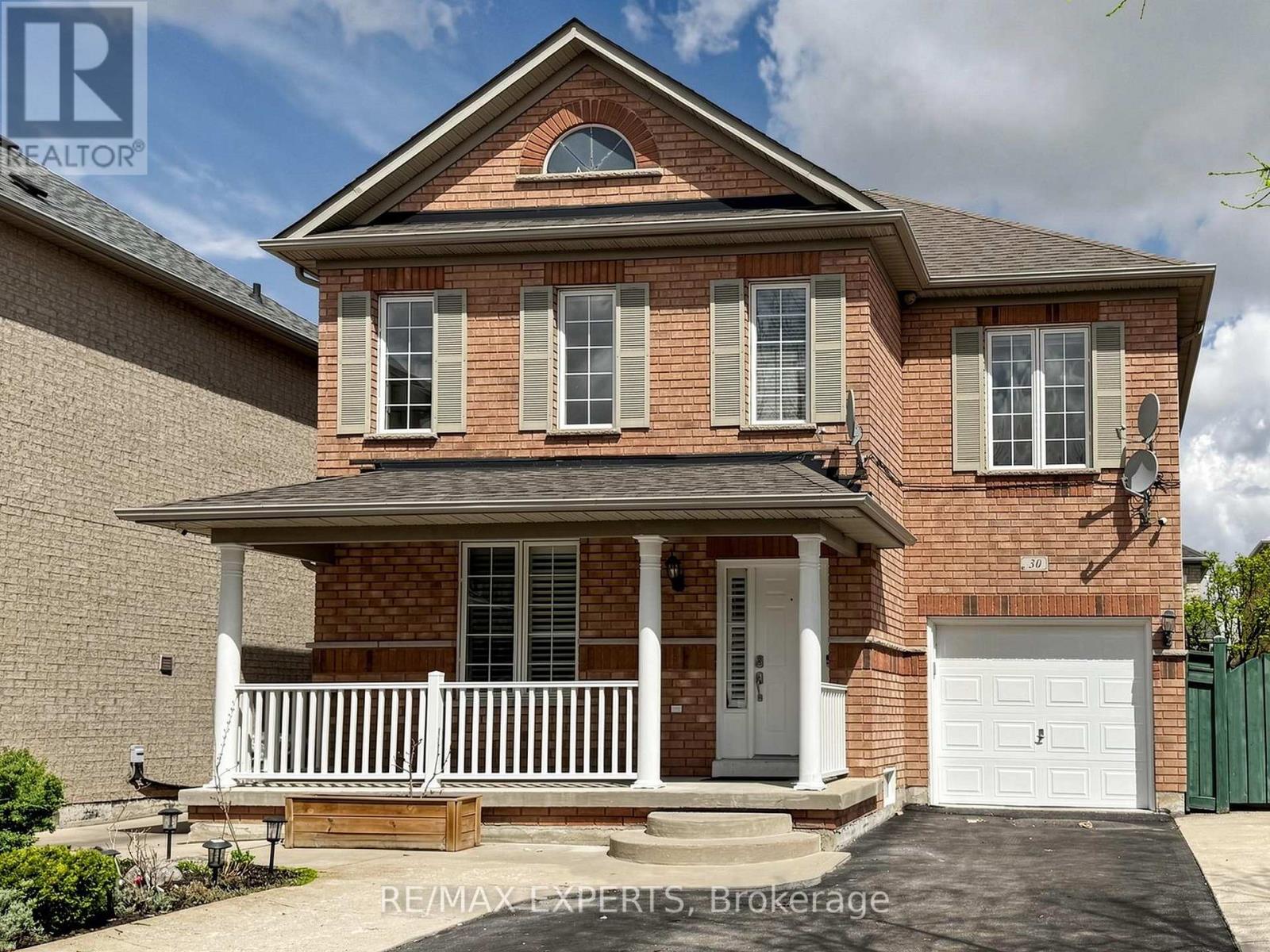 30 Johncrest Way, Vaughan, Ontario  L4H 2K6 - Photo 2 - N13069852