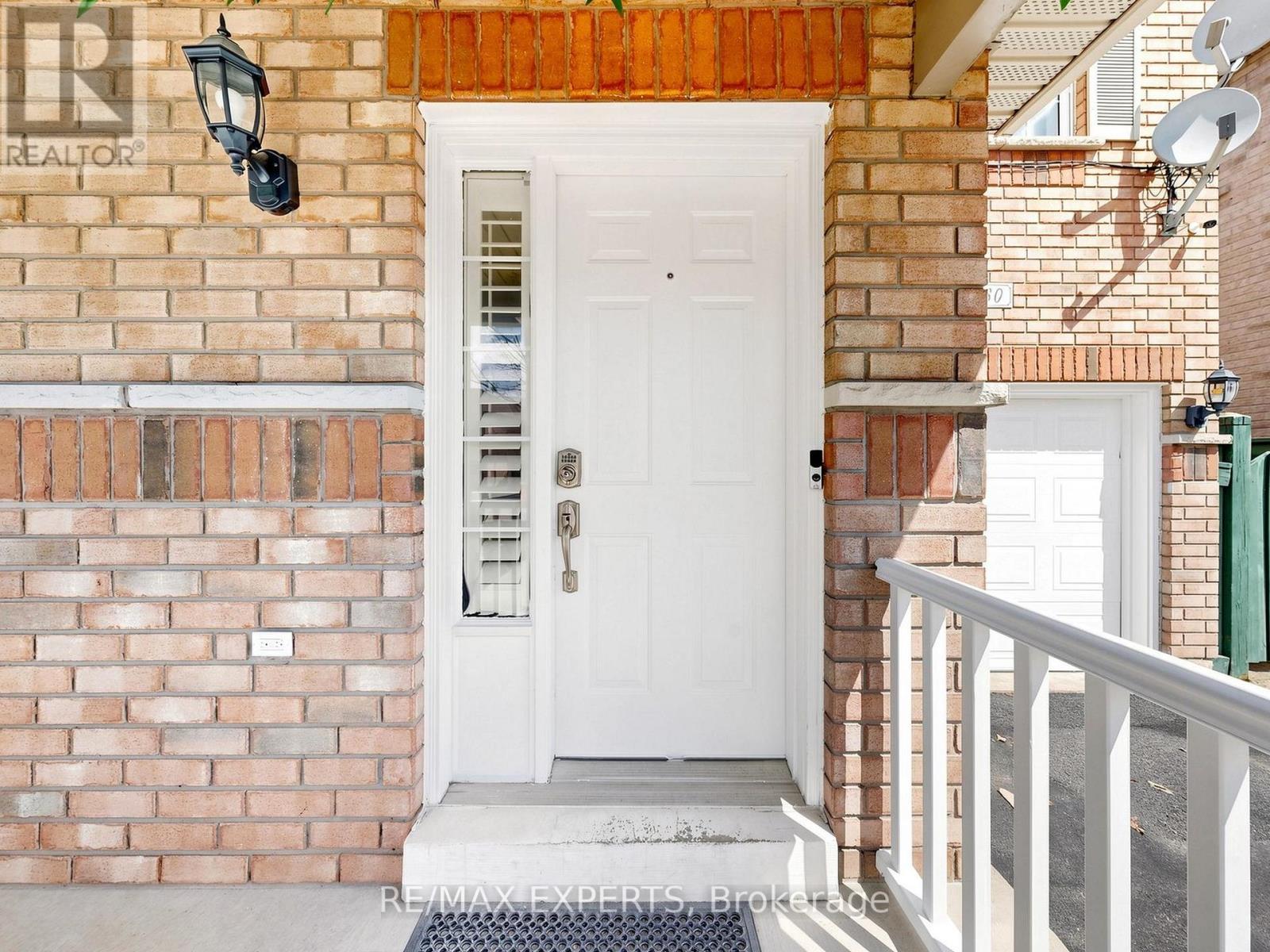 30 Johncrest Way, Vaughan, Ontario  L4H 2K6 - Photo 3 - N13069852