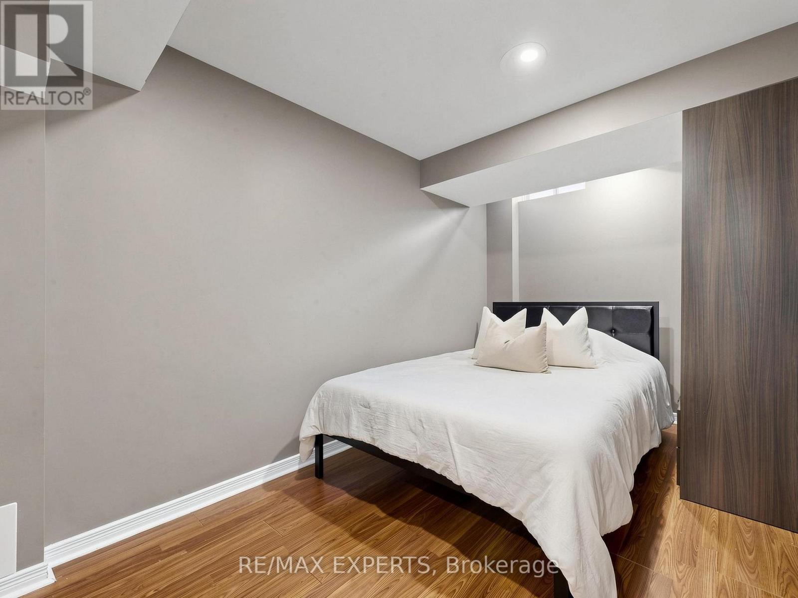 30 Johncrest Way, Vaughan, Ontario  L4H 2K6 - Photo 46 - N13069852
