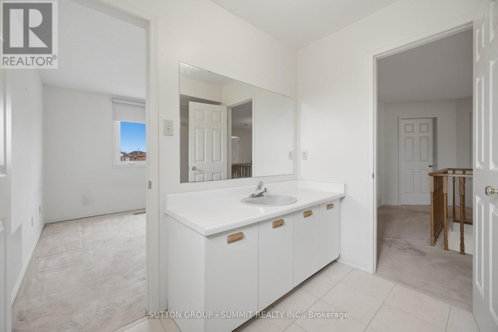 648 Esprit Crescent, Mississauga, Ontario  L5R 3B9 - Photo 17 - W13073140