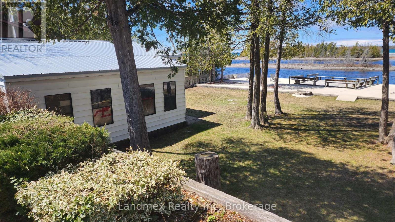268 Dorcas Bay Road, Northern Bruce Peninsula, Ontario  N0H 2R0 - Photo 2 - X13072212