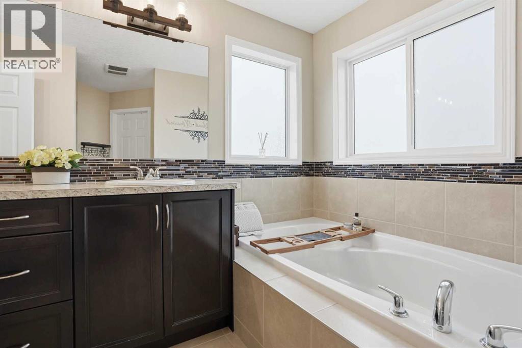 26 Sage Valley Mews Nw, Calgary, Alberta  T3R 0H7 - Photo 19 - A2302669