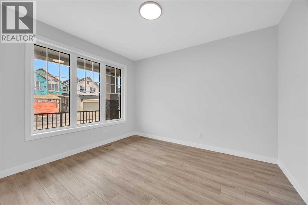 37 Hotchkiss Gardens SE, Calgary, Alberta  T3S 0T7 - Photo 5 - A2305416