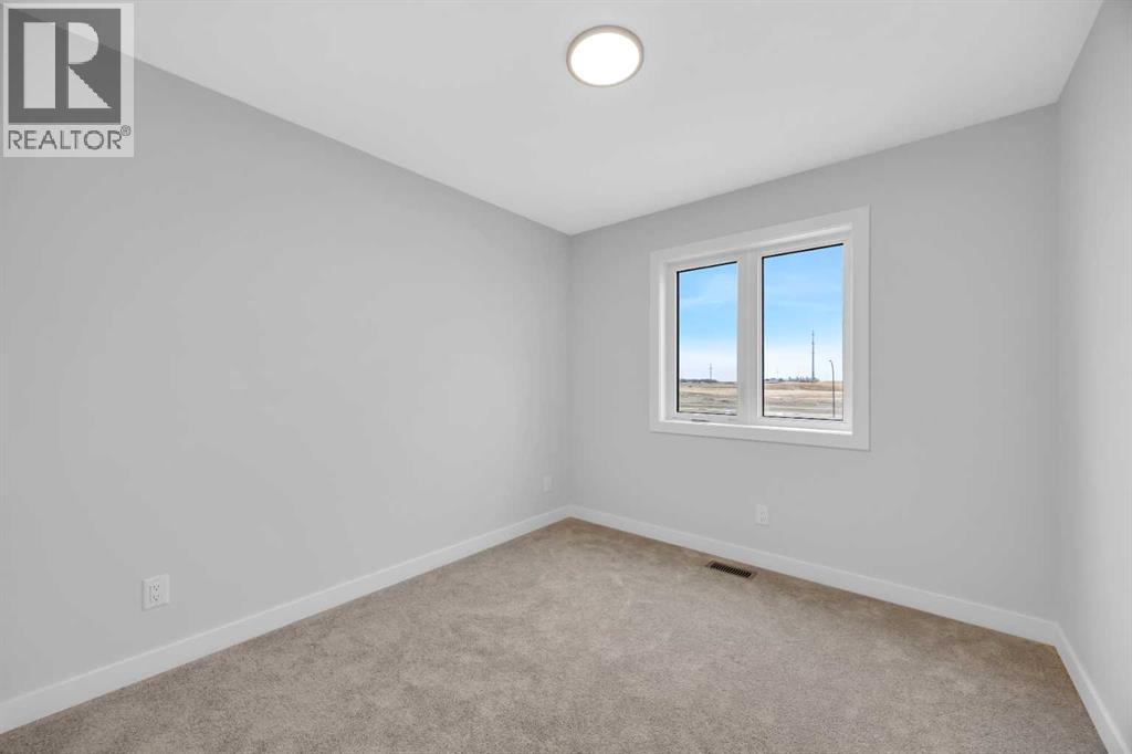37 Hotchkiss Gardens SE, Calgary, Alberta  T3S 0T7 - Photo 36 - A2305416