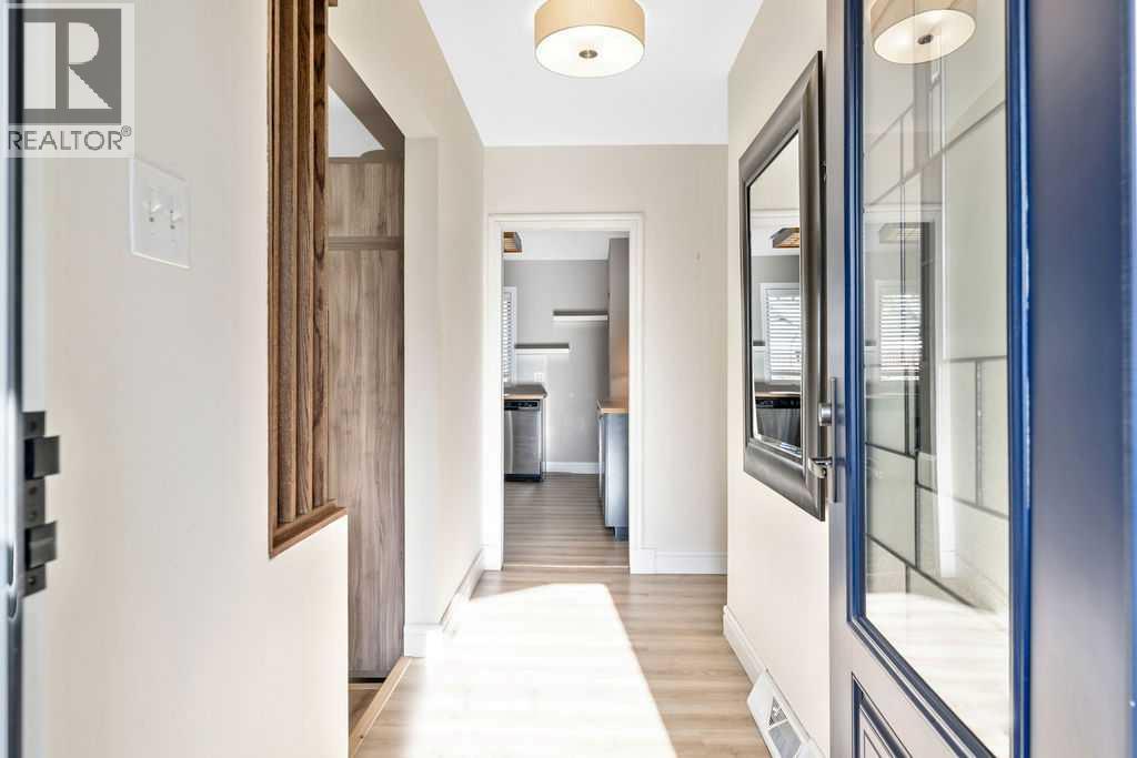 2008 Georgia Street SW, Calgary, Alberta  T3E 4H2 - Photo 6 - A2305890